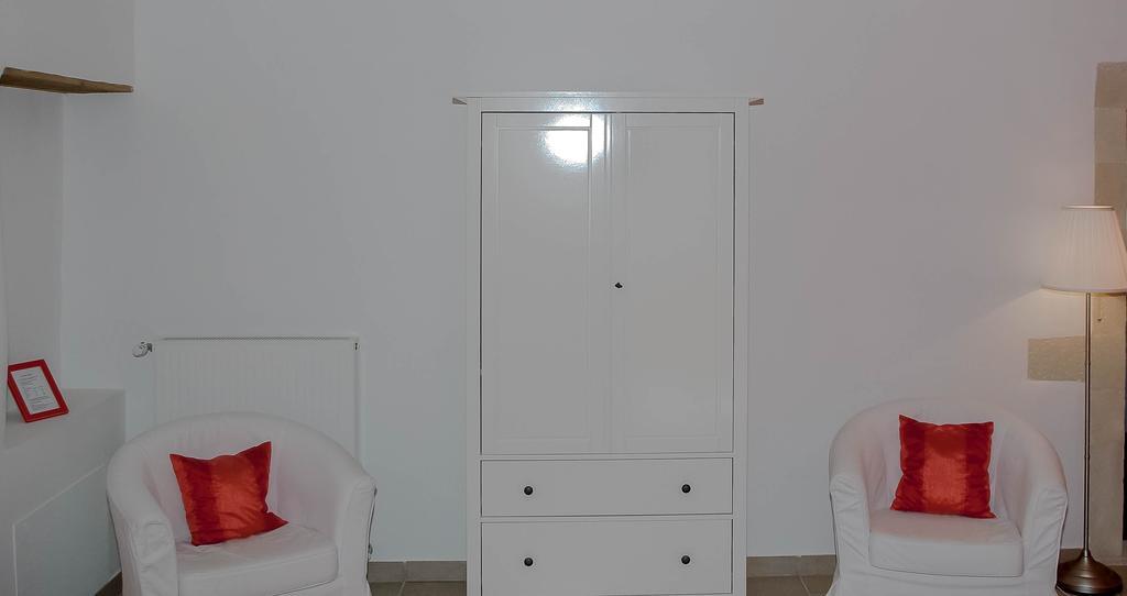 Hotel La Moutiere Colonzelle Habitación foto